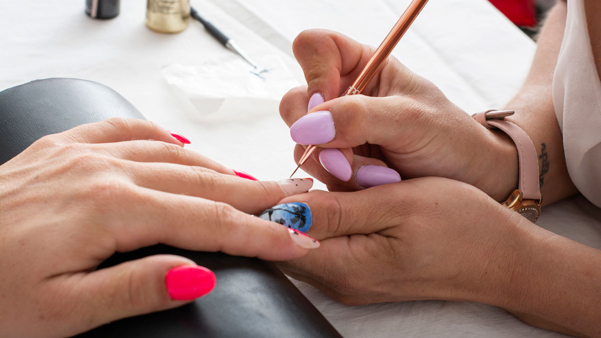 Study Displays That Getting a Manicure Has Psychological Benefits